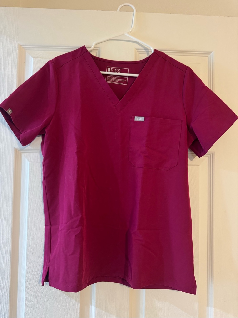Figs Women's V-Neck Scrub Top in Magenta